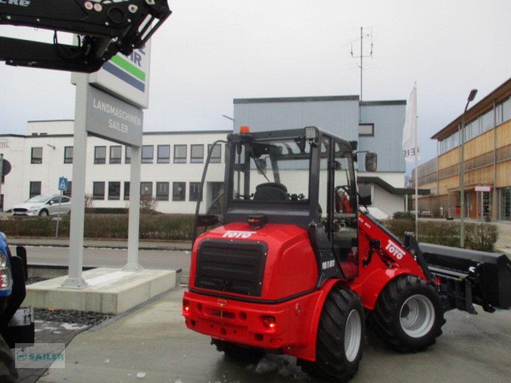 Radlader of the type Toyo KU 841 Kabine, Neumaschine in Landsberg (Picture 7)