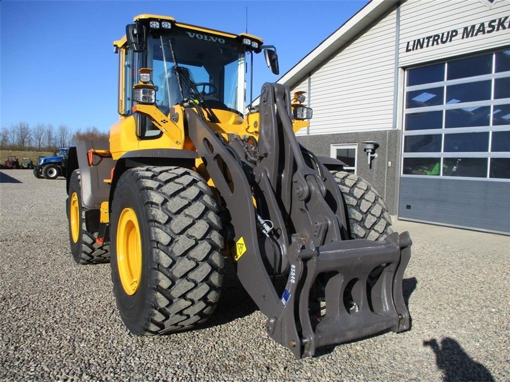 Radlader des Typs Volvo Hyundai & Volvo gede udlejes., Gebrauchtmaschine in Lintrup (Bild 5)