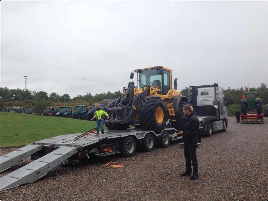 Radlader des Typs Volvo Hyundai & Volvo gede udlejes., Gebrauchtmaschine in Lintrup (Bild 3)