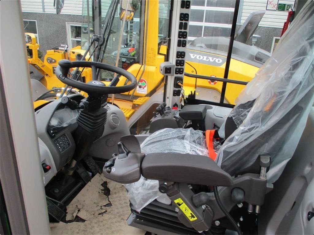 Radlader des Typs Volvo Hyundai & Volvo gede udlejes., Gebrauchtmaschine in Lintrup (Bild 14)