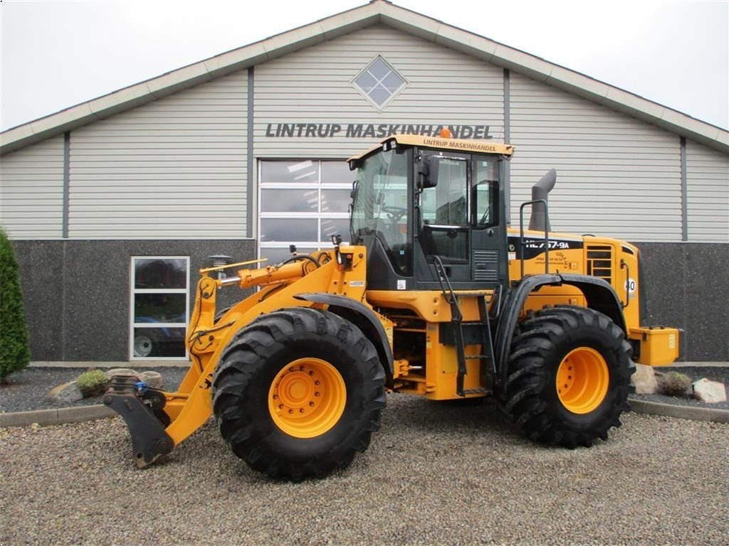 Radlader des Typs Volvo Hyundai & Volvo gede udlejes., Gebrauchtmaschine in Lintrup (Bild 9)