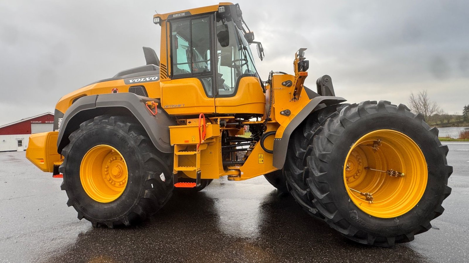 Radlader Türe ait Volvo L 110 H AGRICULTURE! FABRIKSNY TIL OMGÅENDE LEVERING!, Gebrauchtmaschine içinde Nørager (resim 12)