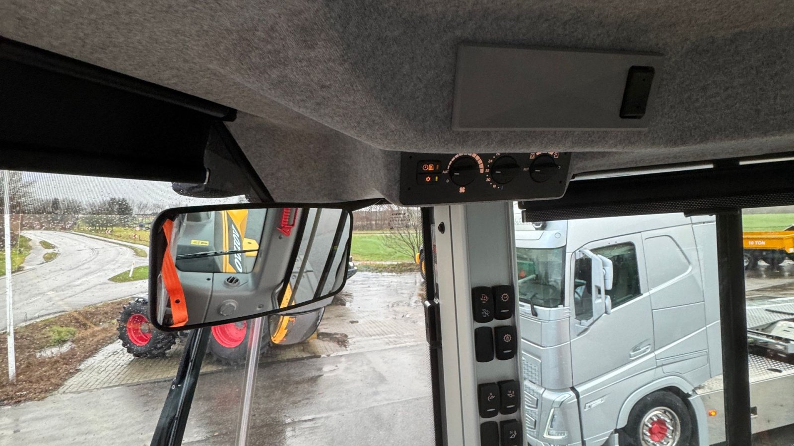 Radlader of the type Volvo L 110 H AGRICULTURE! FABRIKSNY TIL OMGÅENDE LEVERING!, Gebrauchtmaschine in Nørager (Picture 23)