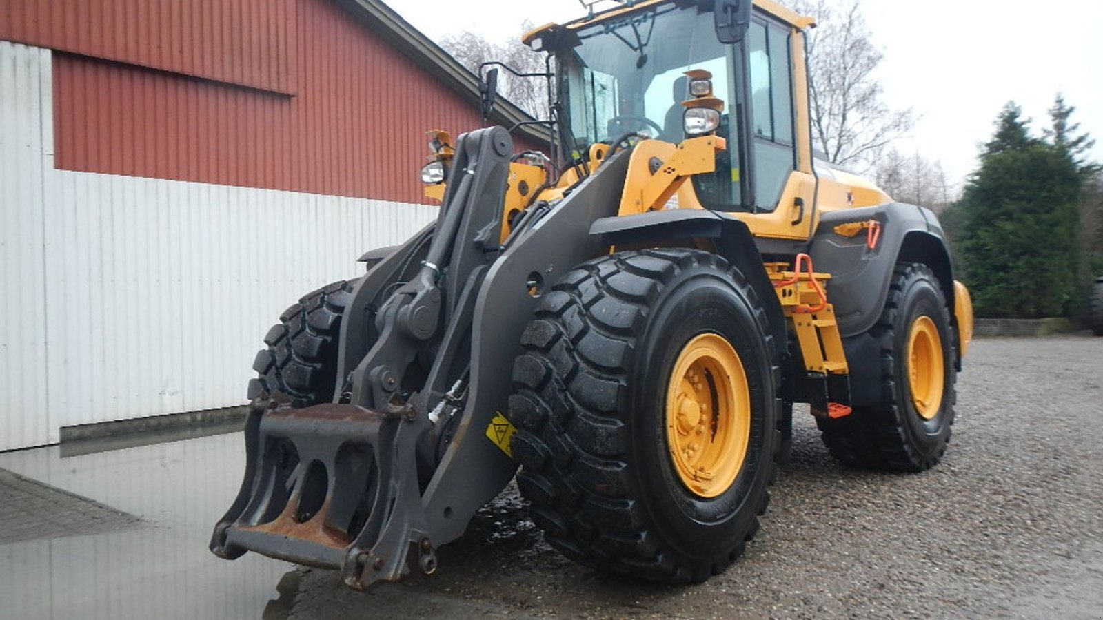 Radlader от тип Volvo L 110 H, Gebrauchtmaschine в Aabenraa (Снимка 2)
