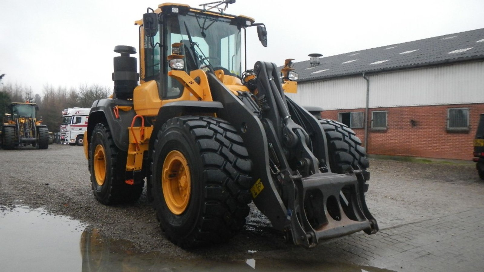 Radlader от тип Volvo L 110 H, Gebrauchtmaschine в Aabenraa (Снимка 3)