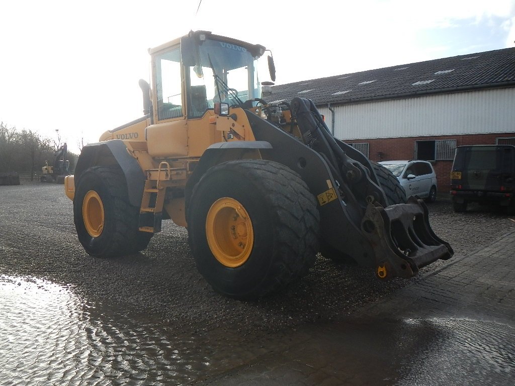 Radlader des Typs Volvo L 120 E, Gebrauchtmaschine in Aabenraa (Bild 7)