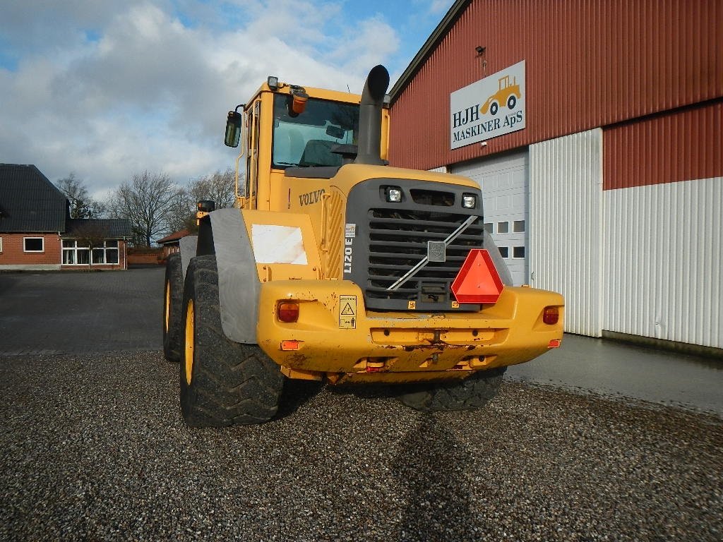 Radlader des Typs Volvo L 120 E, Gebrauchtmaschine in Aabenraa (Bild 10)
