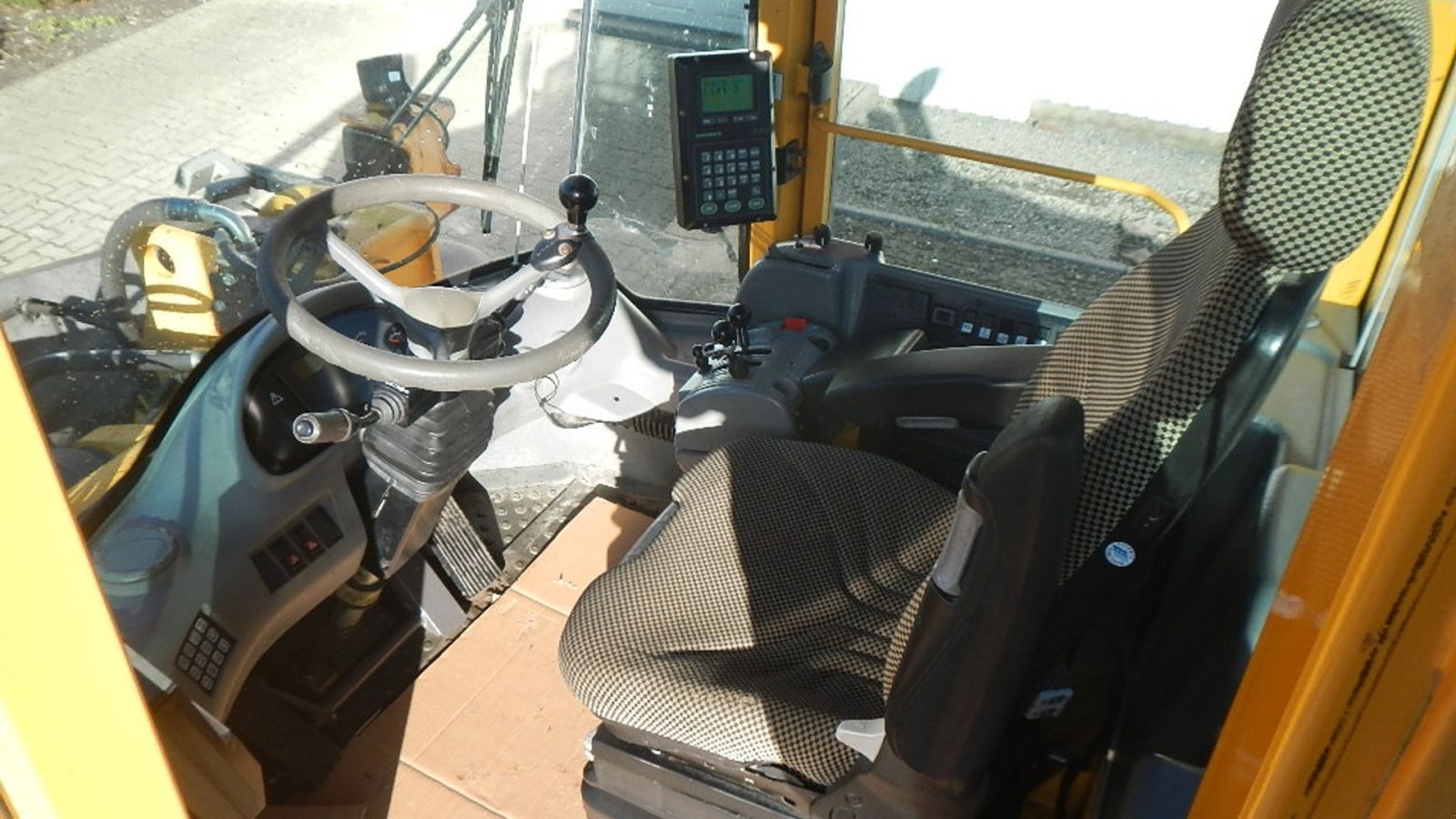 Radlader от тип Volvo L 120 E, Gebrauchtmaschine в Aabenraa (Снимка 19)