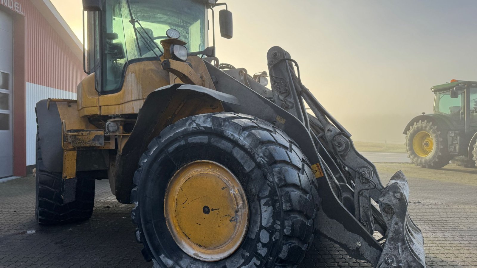 Radlader typu Volvo L 120 F MED CDC STYRING OG GODE DÆK!, Gebrauchtmaschine w Nørager (Zdjęcie 13)