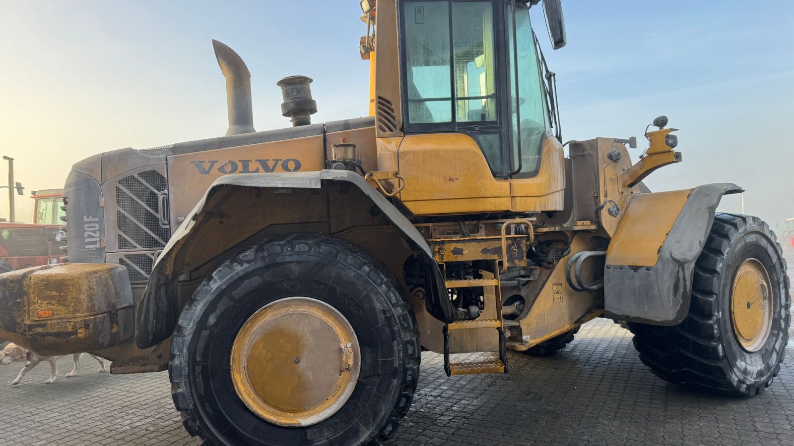 Radlader typu Volvo L 120 F MED CDC STYRING OG GODE DÆK!, Gebrauchtmaschine w Nørager (Zdjęcie 11)