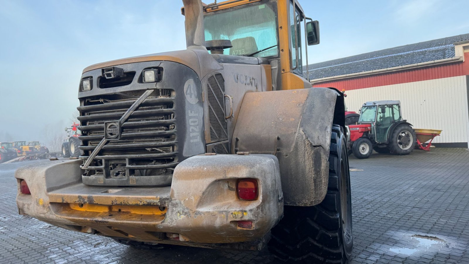 Radlader typu Volvo L 120 F MED NÆSTEN NYE DÆK!, Gebrauchtmaschine v Nørager (Obrázek 10)
