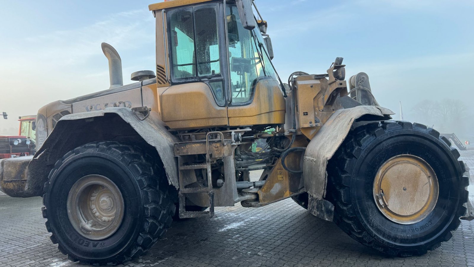 Radlader typu Volvo L 120 F MED NÆSTEN NYE DÆK!, Gebrauchtmaschine v Nørager (Obrázek 13)