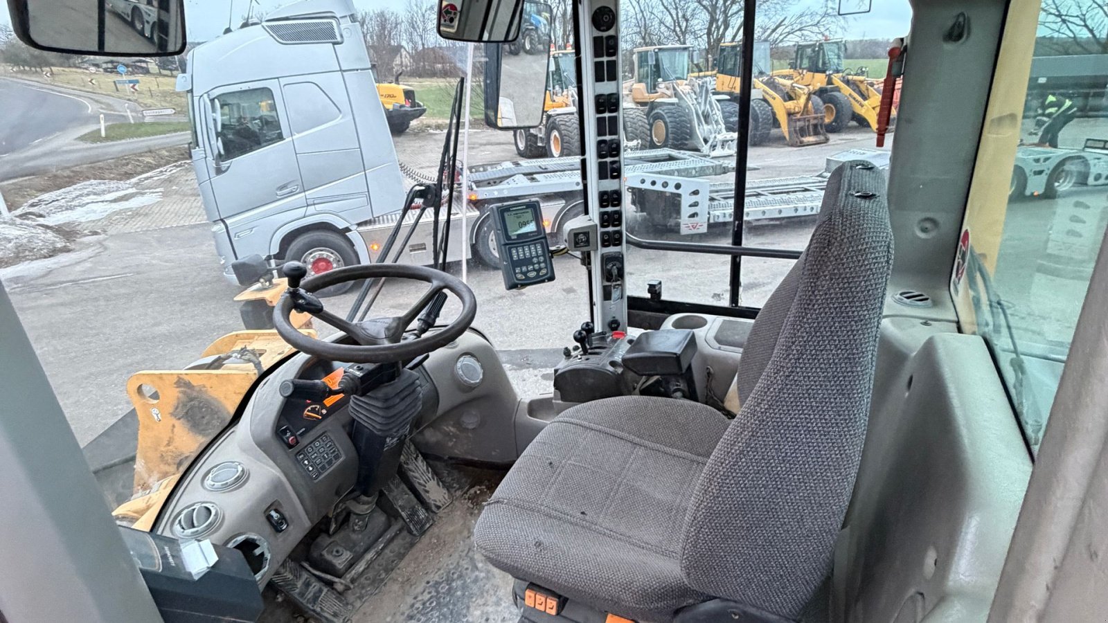 Radlader des Typs Volvo L 120 F, Gebrauchtmaschine in Nørager (Bild 18)