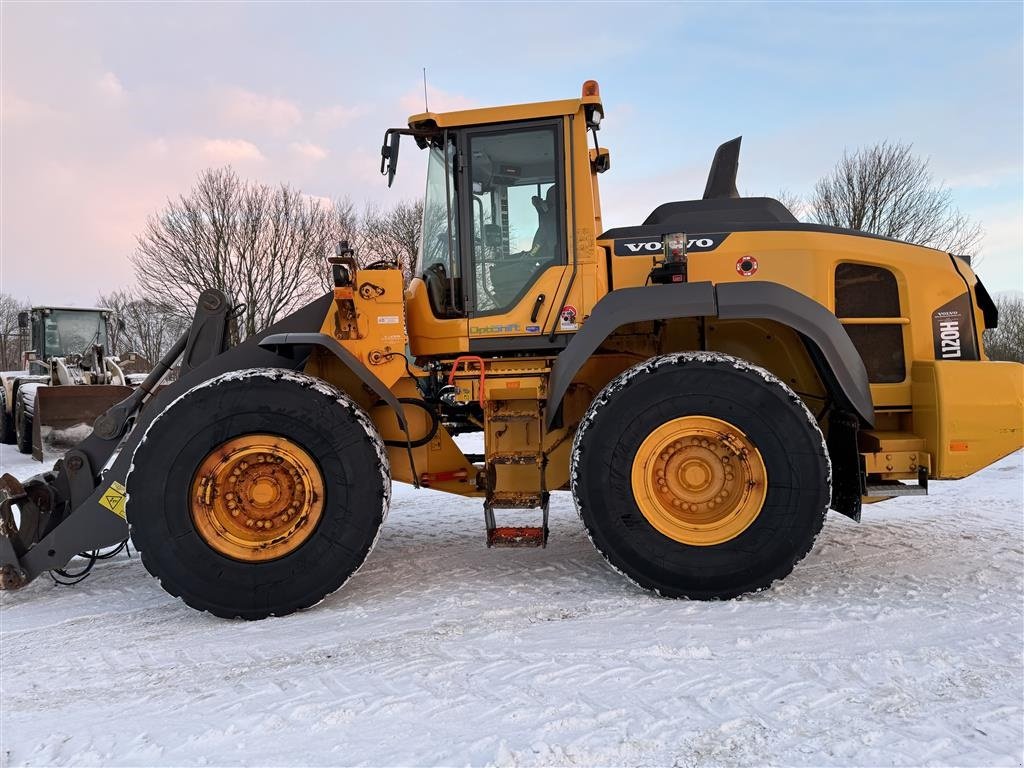 Radlader des Typs Volvo L 120 H KUN 6900 TIMER OG LANG BOM!, Gebrauchtmaschine in Nørager (Bild 3)