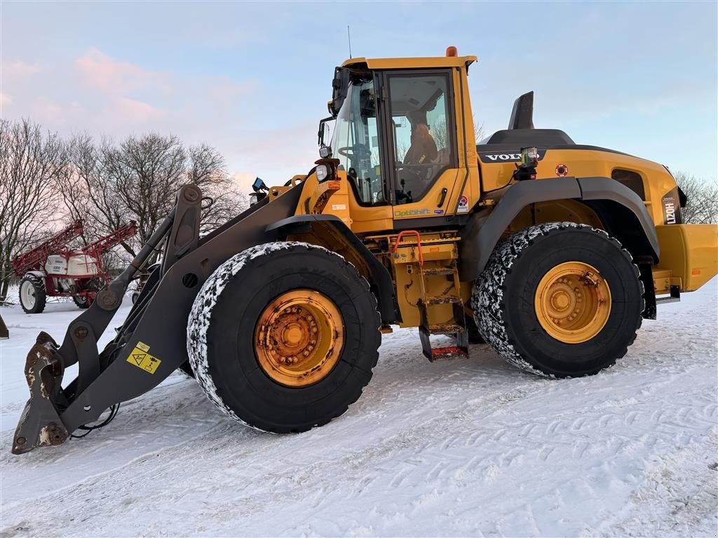 Radlader типа Volvo L 120 H KUN 6900 TIMER OG LANG BOM!, Gebrauchtmaschine в Nørager (Фотография 2)