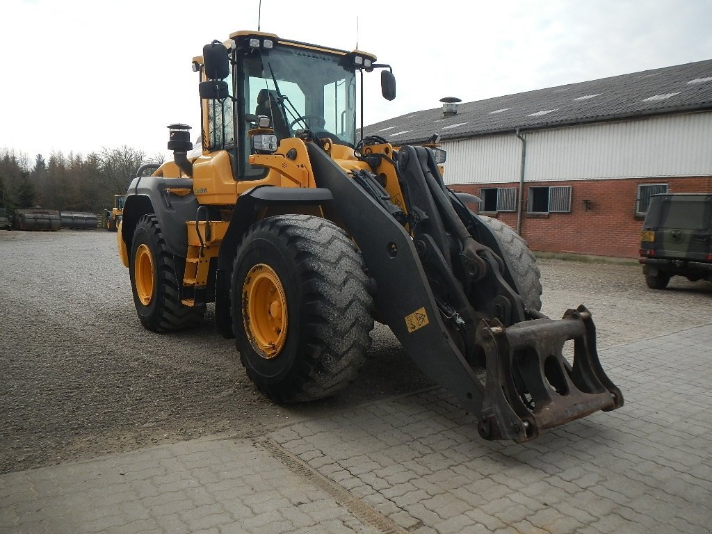 Radlader des Typs Volvo L 120 H Long Boom, Gebrauchtmaschine in Aabenraa (Bild 16)