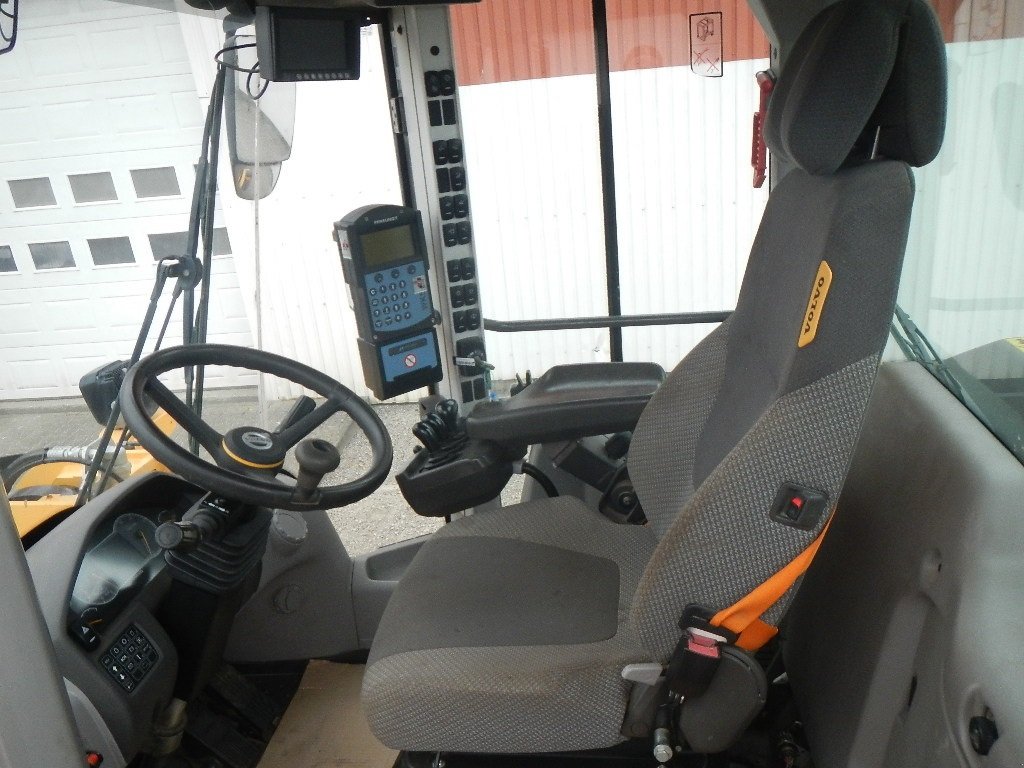 Radlader des Typs Volvo L 120 H, Gebrauchtmaschine in Aabenraa (Bild 24)