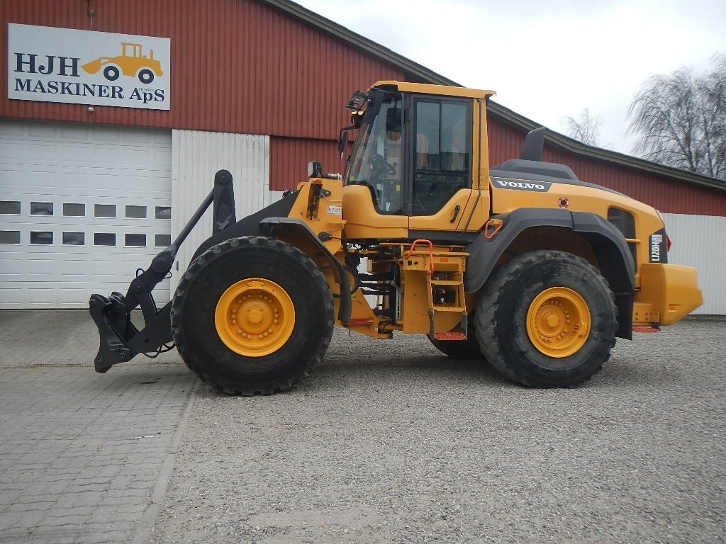 Radlader des Typs Volvo L 120 H, Gebrauchtmaschine in Aabenraa (Bild 4)