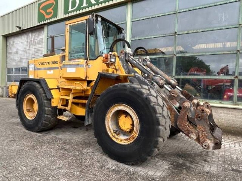 Radlader typu Volvo L 120, Gebrauchtmaschine v Roosendaal (Obrázek 4)