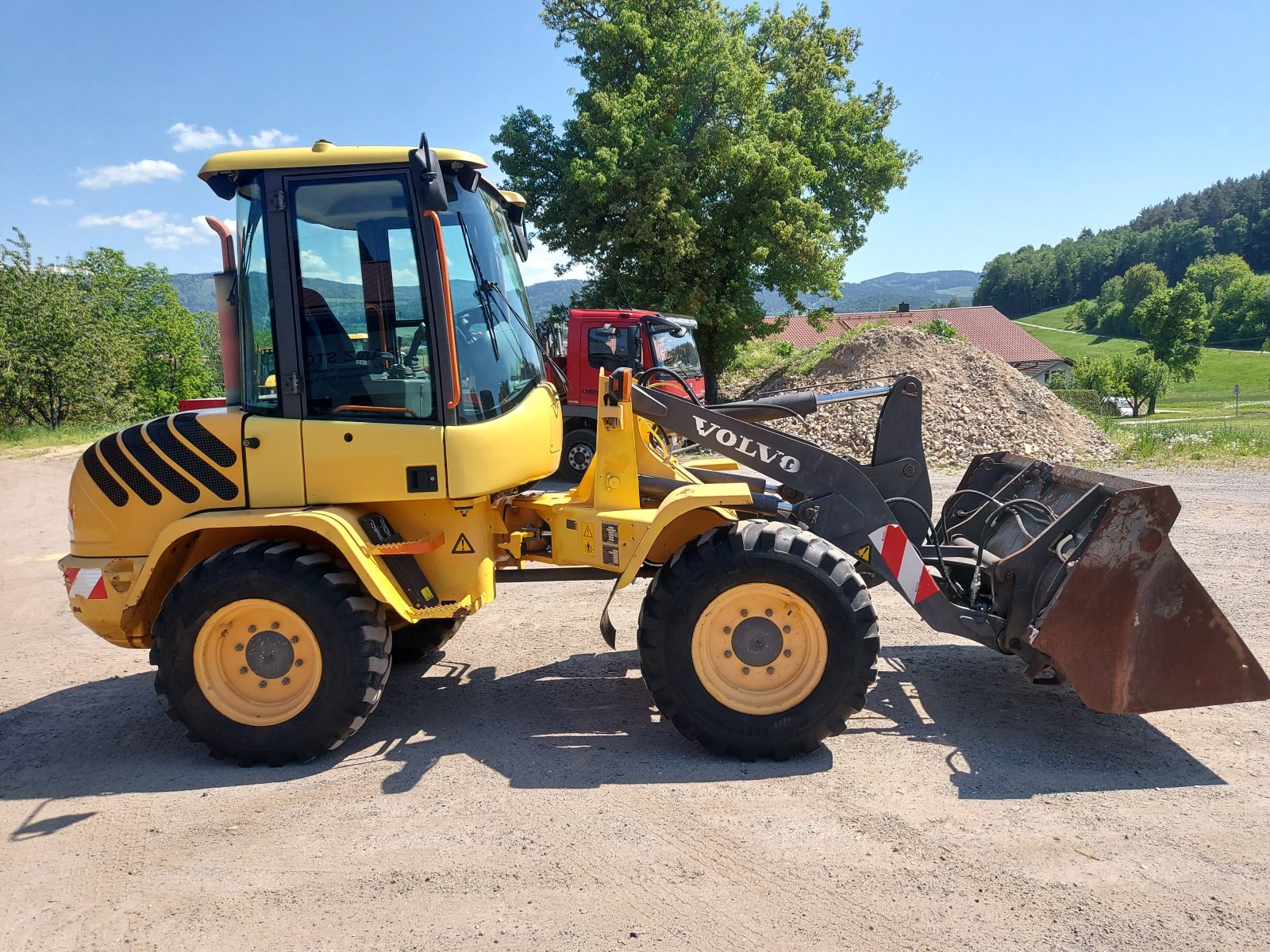 Radlader of the type Volvo L 30 B, Gebrauchtmaschine in Haselbach (Picture 5)