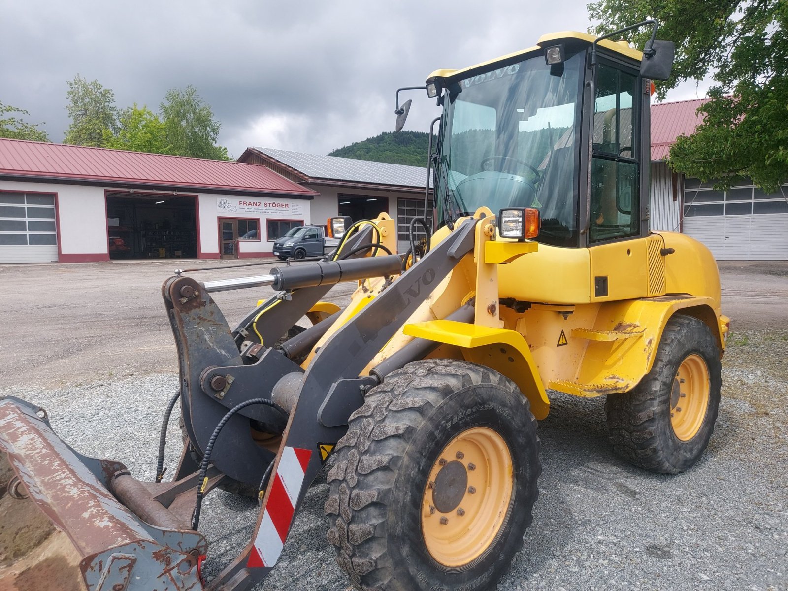 Radlader del tipo Volvo L 30 B, Gebrauchtmaschine en Haselbach (Imagen 3)