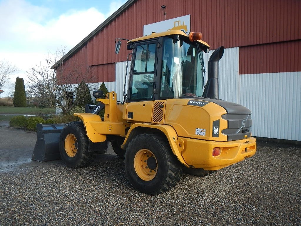 Radlader des Typs Volvo L 30 GS, Gebrauchtmaschine in Aabenraa (Bild 2)