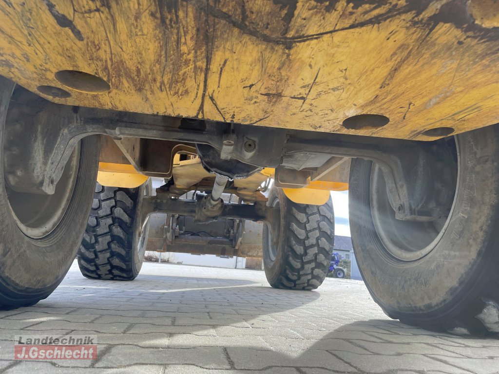 Radlader of the type Volvo L 30B pro, Gebrauchtmaschine in Mühldorf (Picture 27)