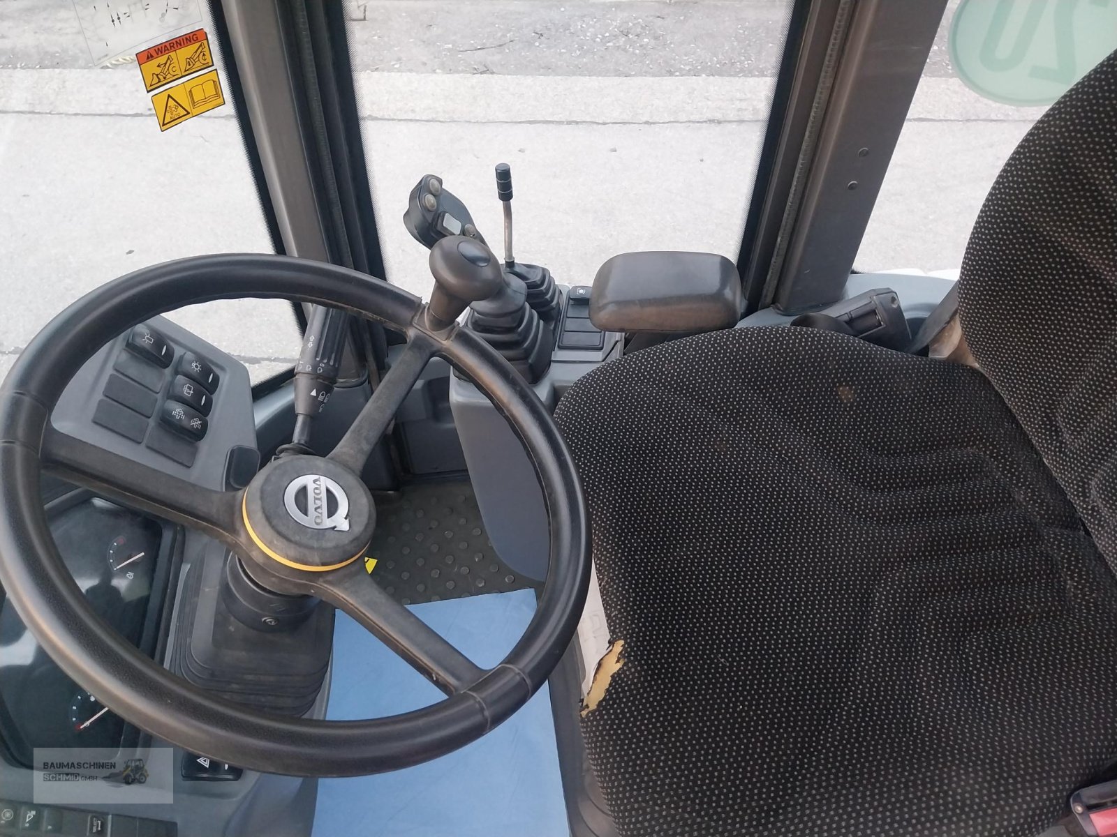 Radlader of the type Volvo L 30G, Gebrauchtmaschine in Stetten (Picture 6)