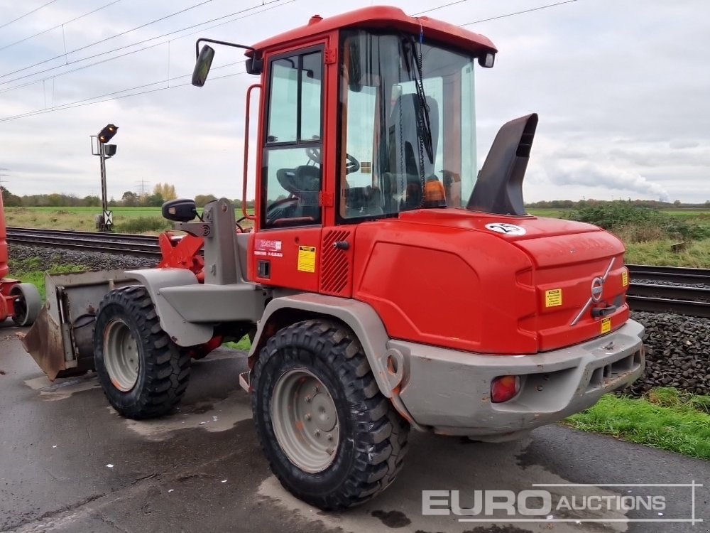 Radlader des Typs Volvo L 30G, Gebrauchtmaschine in Dormagen (Bild 2)