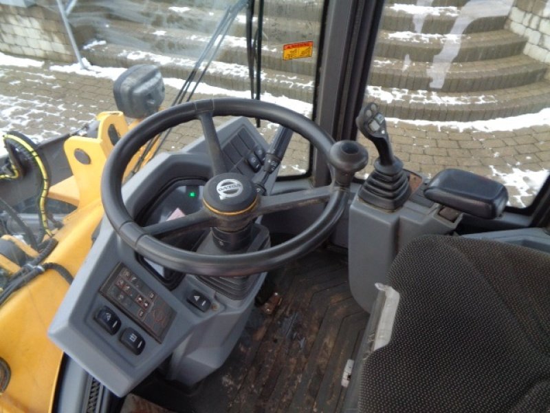Radlader des Typs Volvo L 35 G Klar til levering., Gebrauchtmaschine in Gram (Bild 5)