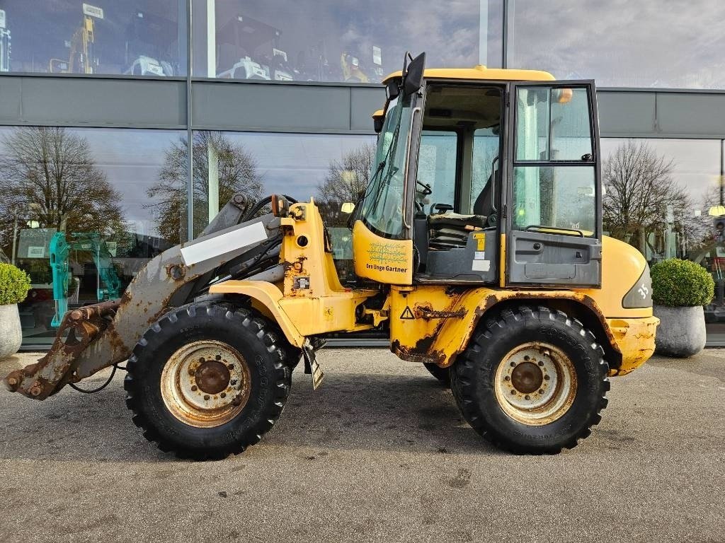 Radlader типа Volvo L 35, Gebrauchtmaschine в Fårevejle (Фотография 5)