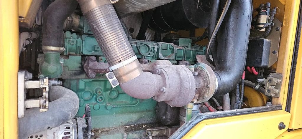 Radlader des Typs Volvo L 60 E, Gebrauchtmaschine in Scharsterbrug (Bild 9)