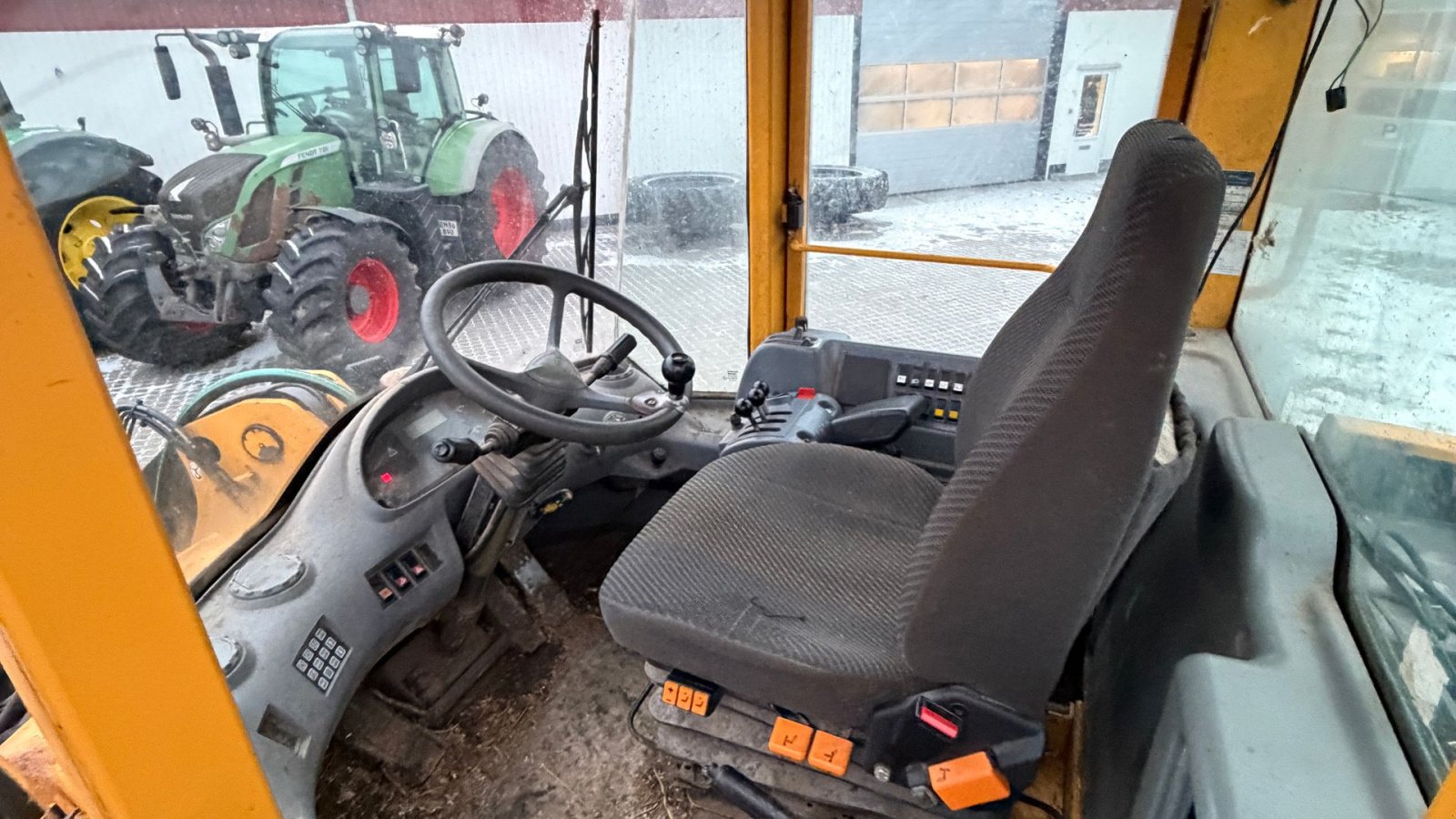 Radlader van het type Volvo L 70 D, Gebrauchtmaschine in Nørager (Foto 18)