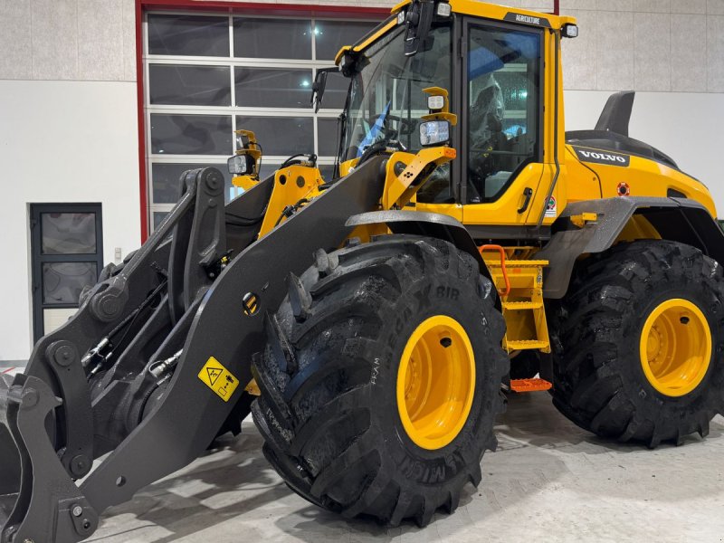 Radlader des Typs Volvo L 70 H AGRICULTURE! FABRIKSNY, LANG BOM OG LOCK-UP! PÅ LAGER TIL OMGÅENDE LEVERING!, Gebrauchtmaschine in Nørager (Bild 1)