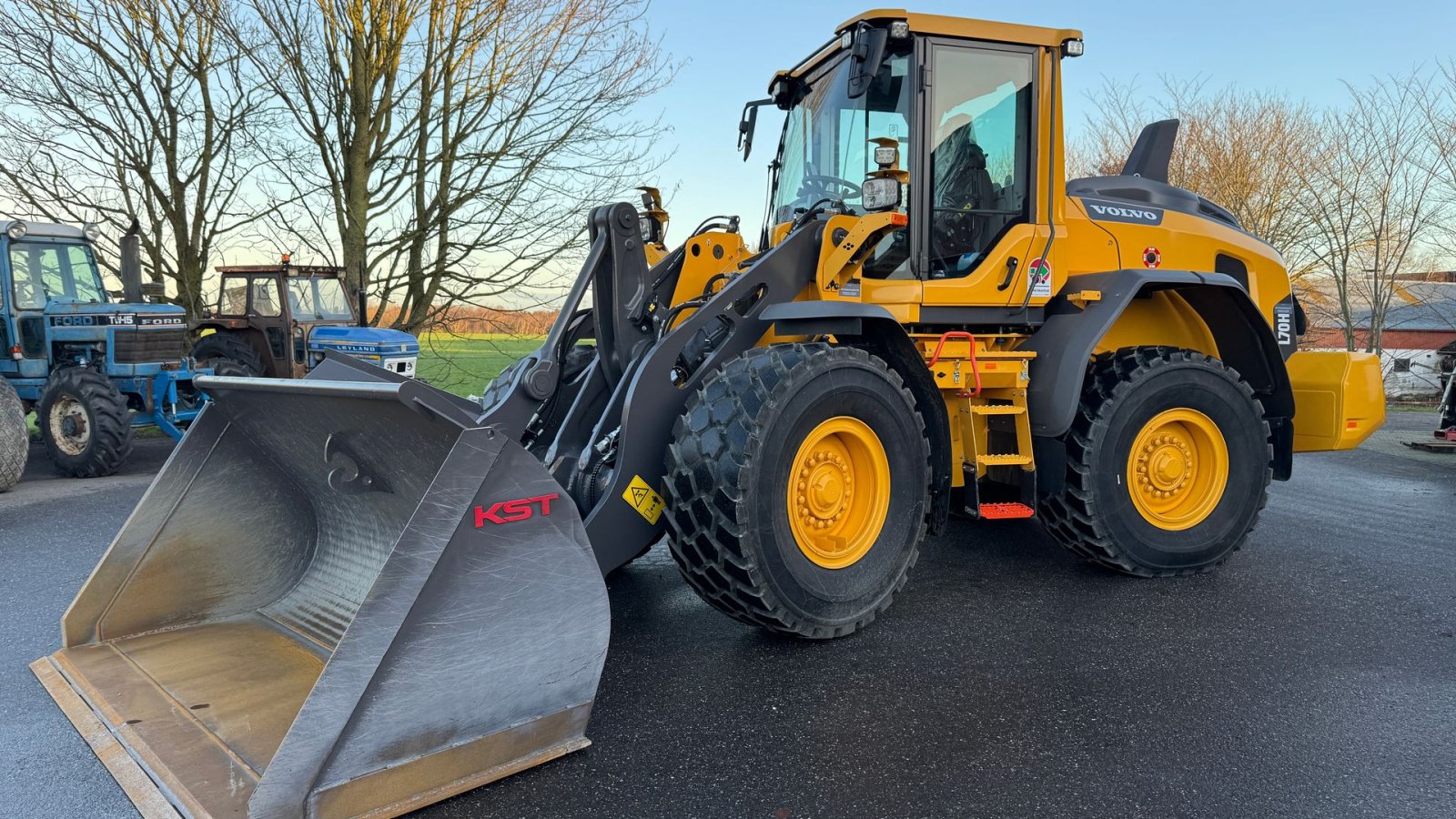 Radlader des Typs Volvo L 70 H DEMO! KUN 35 TIMER OG MED KST SKOVL!, Gebrauchtmaschine in Nørager (Bild 1)