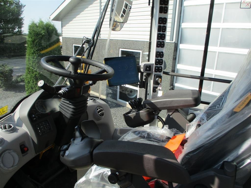 Radlader des Typs Volvo L 70 H H2 BEMÆRK MED GARANTI FRA VOLVO FREM TIL DEN 9.9.2026. AGRICULTURE DK-maskine med lang arm, Co-Pilot & med 750mm Michelin MEGA X BIB hjul., Gebrauchtmaschine in Lintrup (Bild 5)