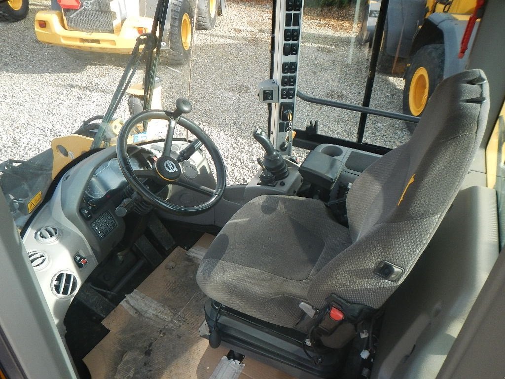 Radlader tip Volvo L 70 H, Gebrauchtmaschine in Aabenraa (Poză 22)