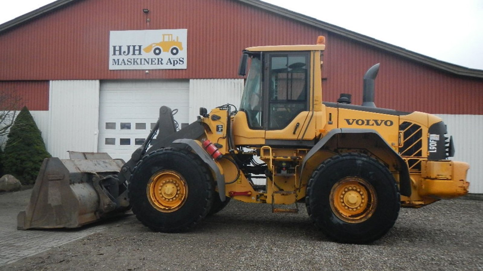 Radlader of the type Volvo L 90 F, Gebrauchtmaschine in Aabenraa (Picture 22)