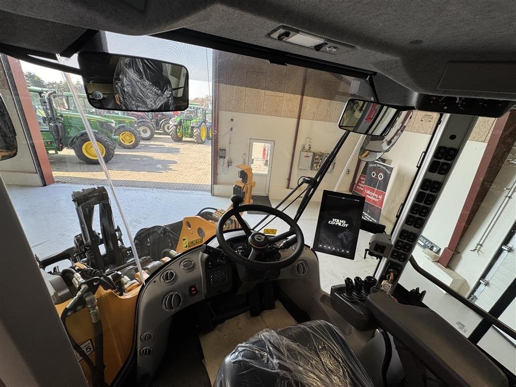 Radlader tip Volvo L 90 H AGRICULTURE! KUN 4 TIMER, LANG BOM OG LOCK-UP! TIL LEVERING MARTS 2026!, Gebrauchtmaschine in Nørager (Poză 20)