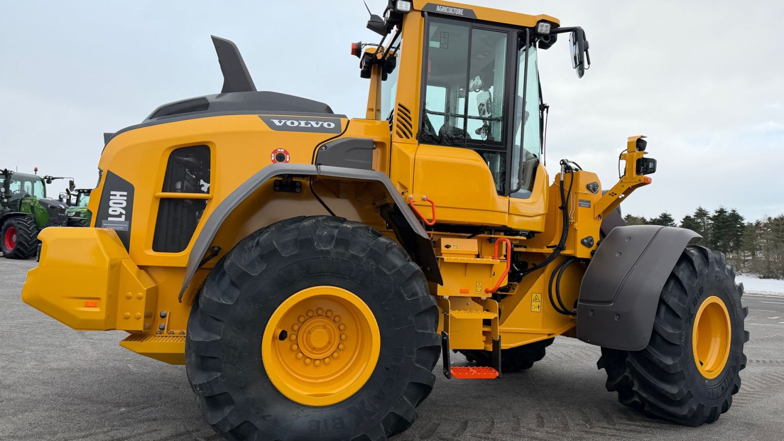 Radlader типа Volvo L 90 H AGRICULTURE! KUN 4 TIMER, LANG BOM OG LOCK-UP! TIL OMGÅENDE LEVERING, Gebrauchtmaschine в Nørager (Фотография 11)