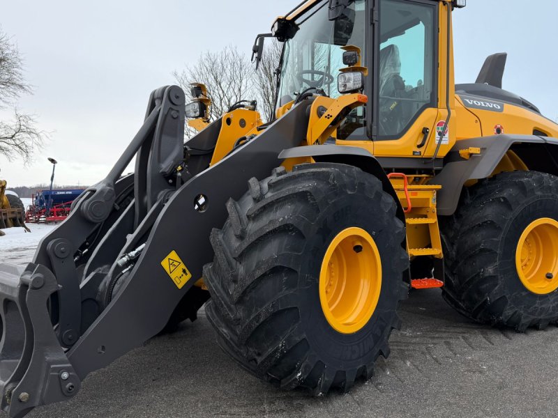 Radlader типа Volvo L 90 H AGRICULTURE! KUN 4 TIMER, LANG BOM OG LOCK-UP! TIL OMGÅENDE LEVERING, Gebrauchtmaschine в Nørager