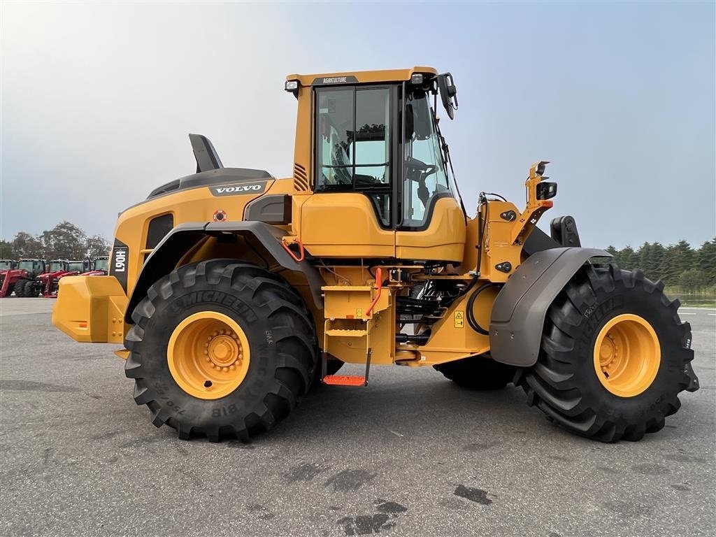 Radlader typu Volvo L 90 H AGRICULTURE OG LANG BOM! KUN 1700 TIMER! TIL OMGÅENDE LEVERING!, Gebrauchtmaschine v Nørager (Obrázek 13)