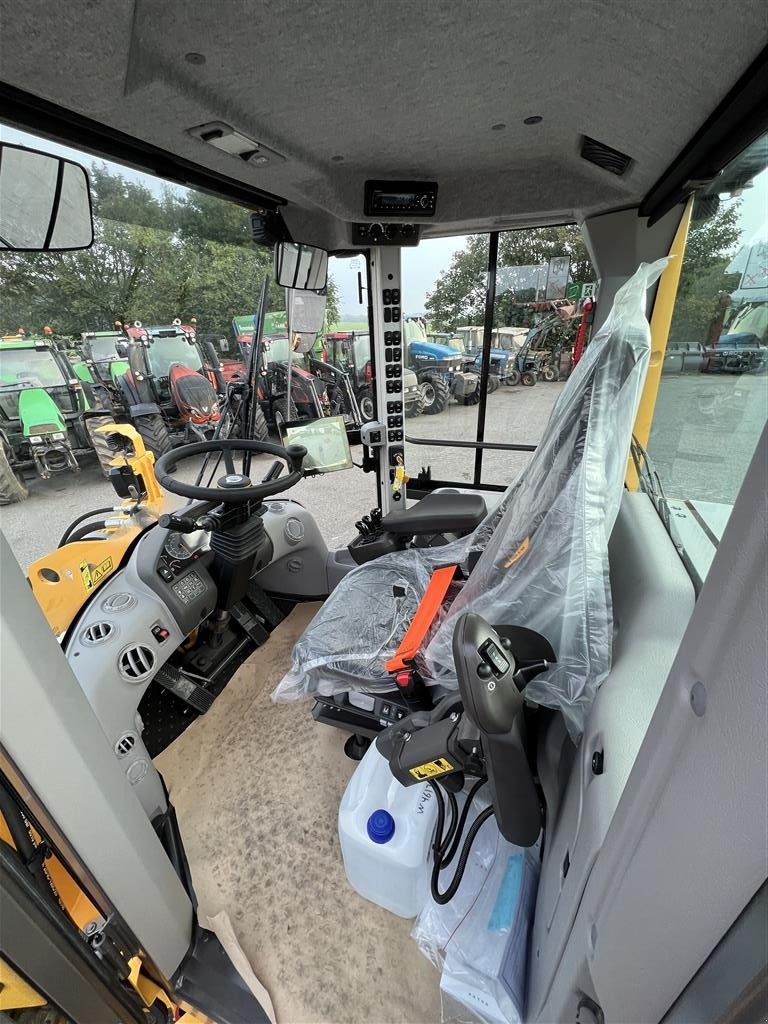 Radlader typu Volvo L 90 H AGRICULTURE OG LANG BOM! KUN 1700 TIMER! TIL OMGÅENDE LEVERING!, Gebrauchtmaschine v Nørager (Obrázek 8)