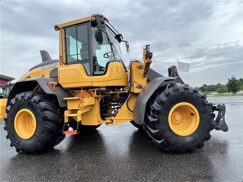 Radlader des Typs Volvo L 90 H KUN 2500 TIMER! LANG BOM OG LOCK UP! DK FRA NY!  TILBUD!, Gebrauchtmaschine in Nørager (Bild 14)