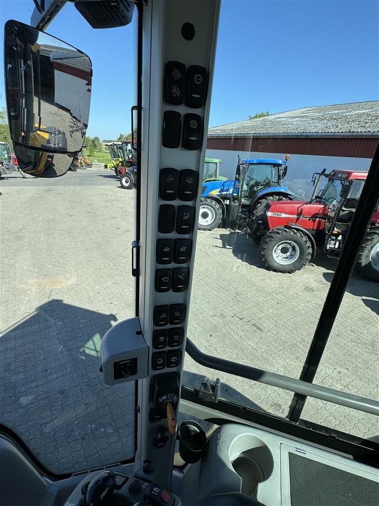 Radlader typu Volvo L 90 H KUN 3900 TIMER! SPÆKKET MED UDSTYR OG INKL SKOVL!, Gebrauchtmaschine v Nørager (Obrázek 19)