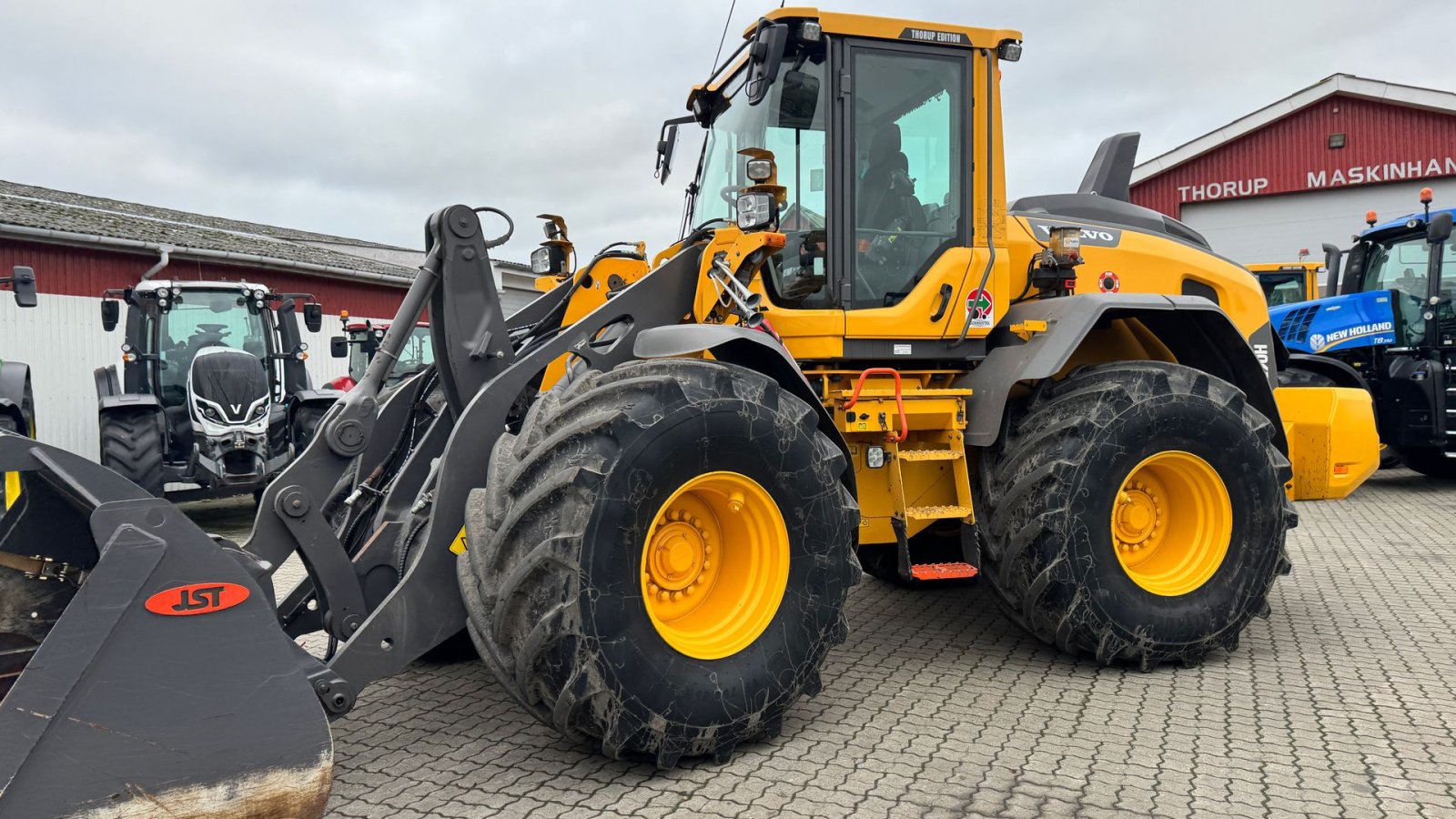 Radlader typu Volvo L 90 H KUN 5000 TIMER! MED LOCK UP OG NÆSTEN NYE DÆK!, Gebrauchtmaschine v Nørager (Obrázek 2)