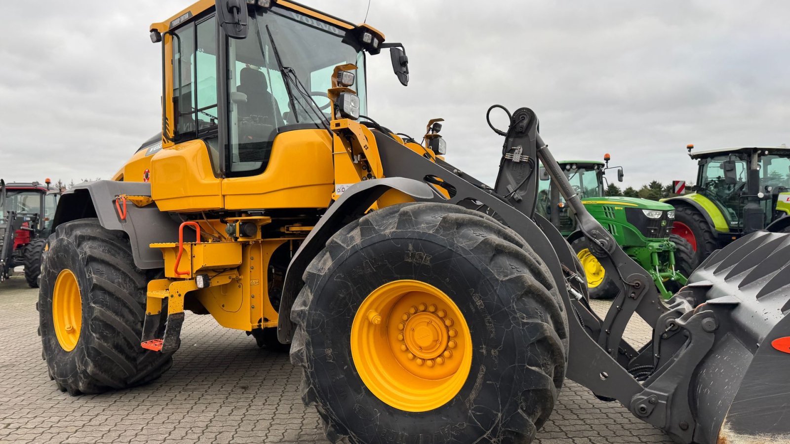 Radlader typu Volvo L 90 H KUN 5000 TIMER! MED LOCK UP OG NÆSTEN NYE DÆK!, Gebrauchtmaschine v Nørager (Obrázek 15)