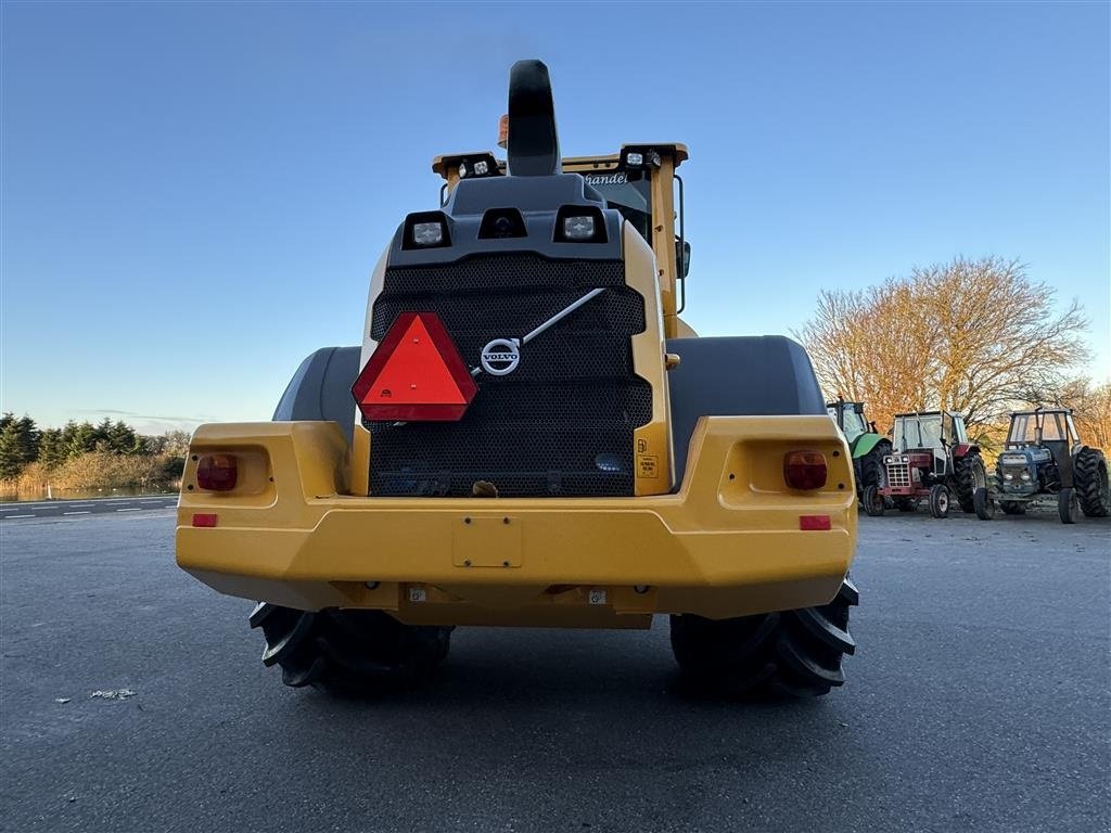 Radlader des Typs Volvo L 90 H KUN 5500 TIMER OG NYE DÆK!, Gebrauchtmaschine in Nørager (Bild 7)