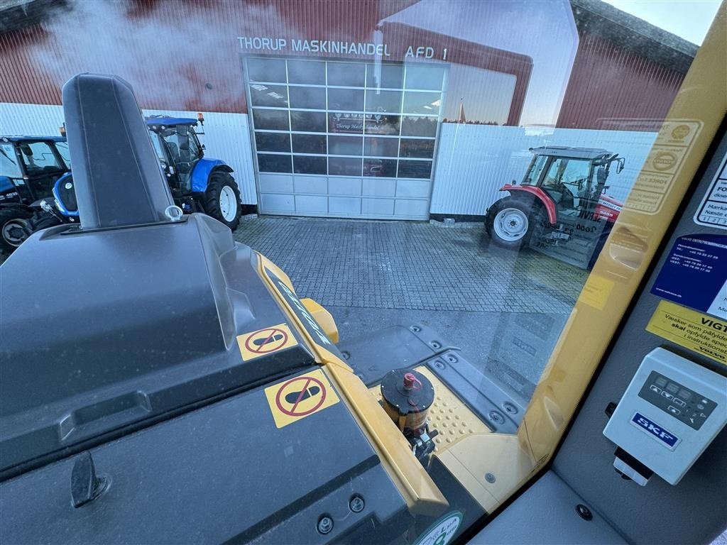 Radlader des Typs Volvo L 90 H KUN 5500 TIMER OG NYE DÆK!, Gebrauchtmaschine in Nørager (Bild 24)