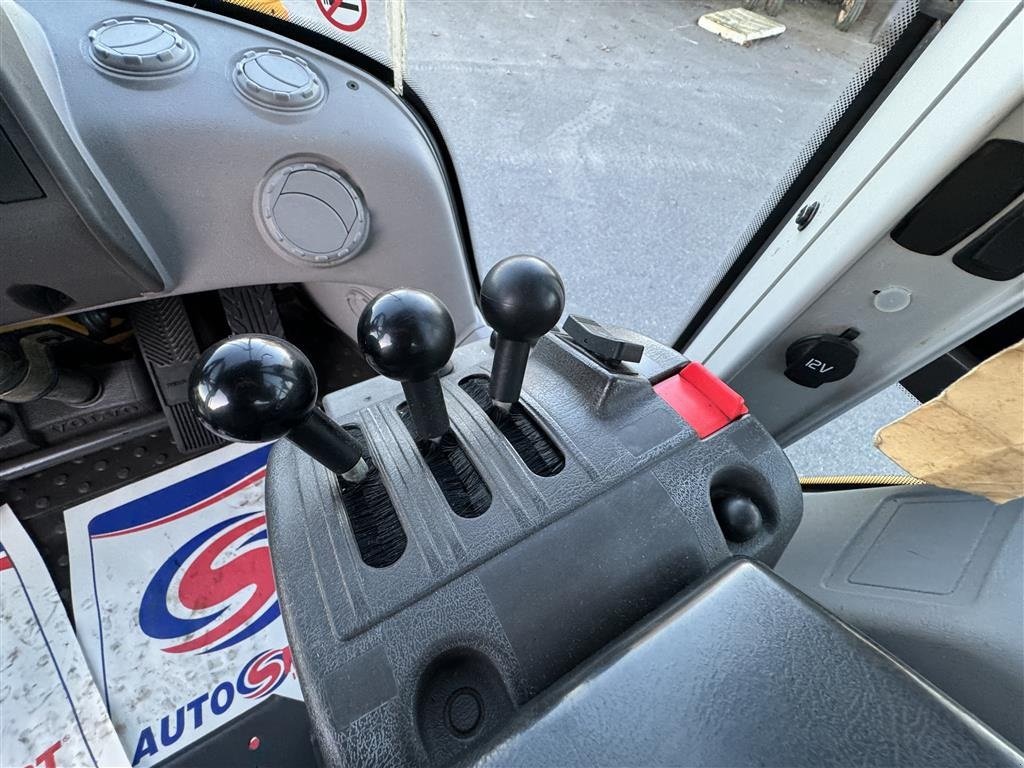 Radlader des Typs Volvo L 90 H KUN 5500 TIMER OG NYE DÆK!, Gebrauchtmaschine in Nørager (Bild 21)